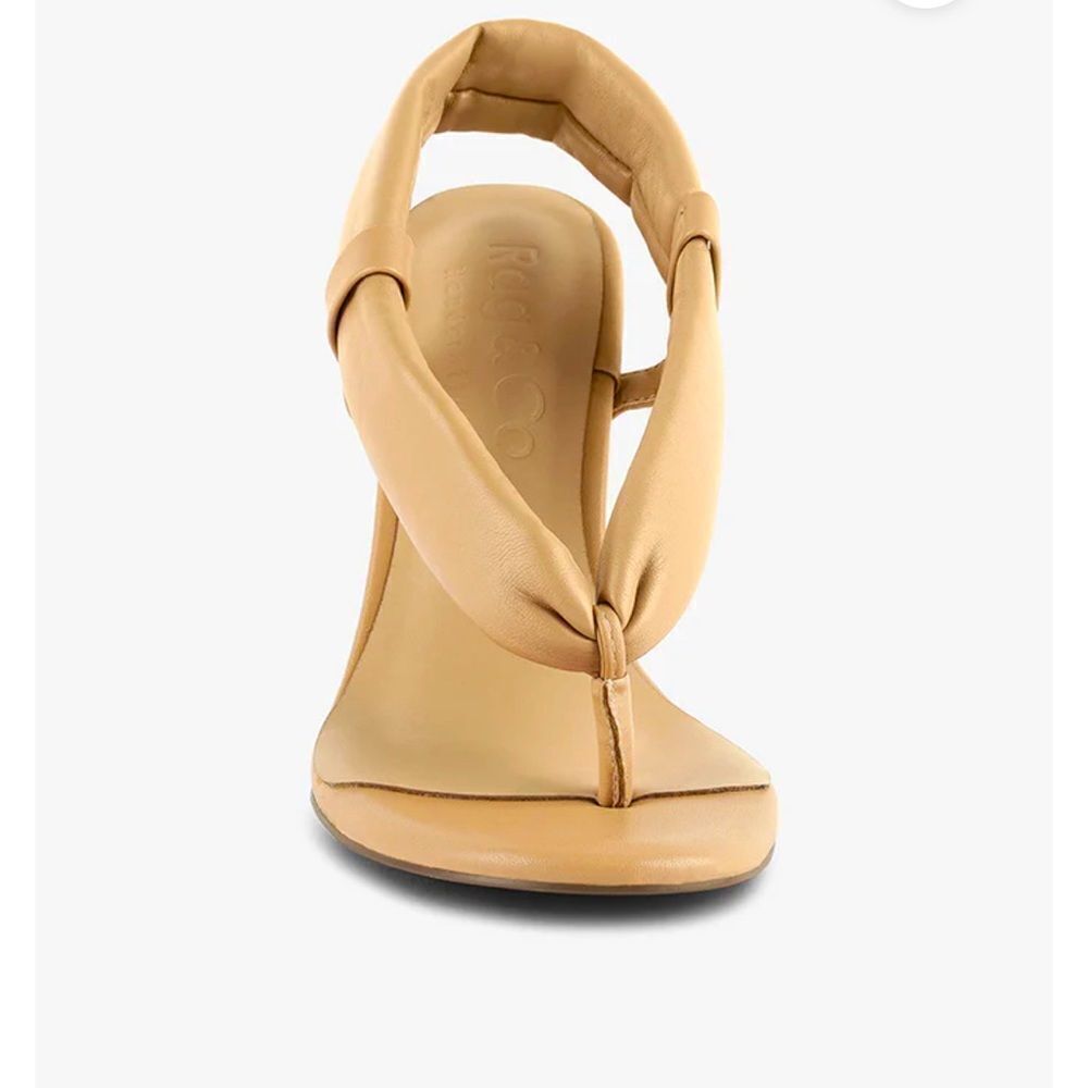 New Rag & Co Sandals Thong Beige High Heeled Stiletto Padded Strap Soft